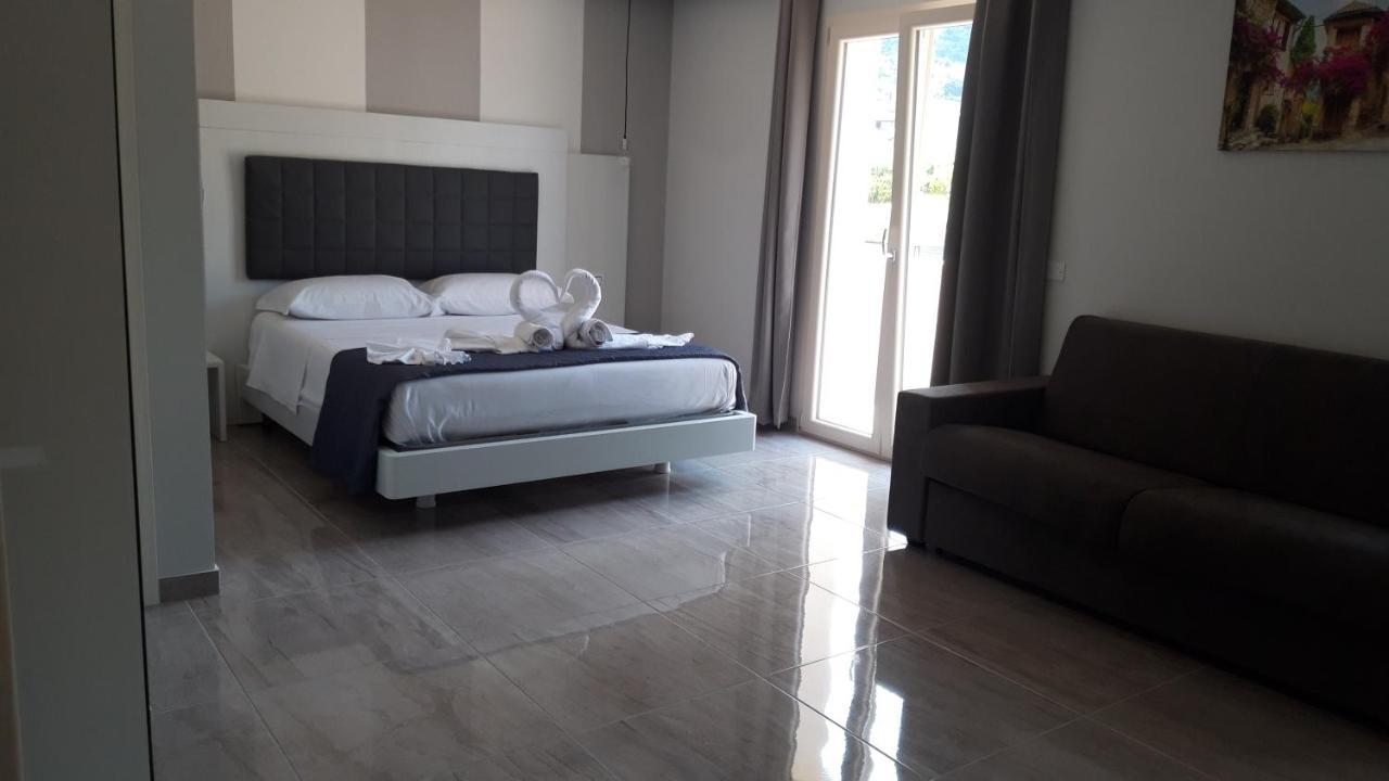 Blue Marine - Free Parking Hotel Tropea Bagian luar foto