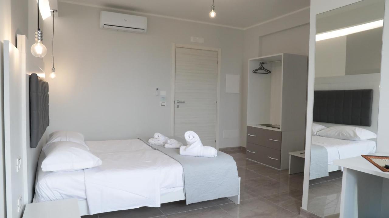 Blue Marine - Free Parking Hotel Tropea Bagian luar foto